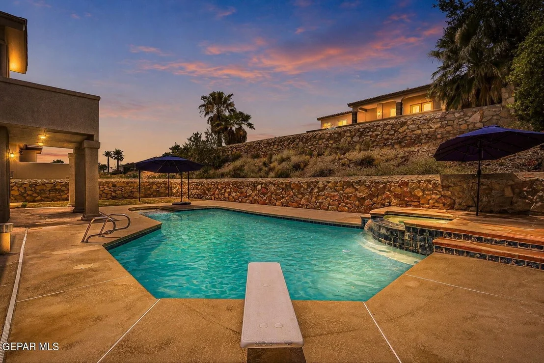 Photo of 6313 FRANKLIN BLUFF Drive