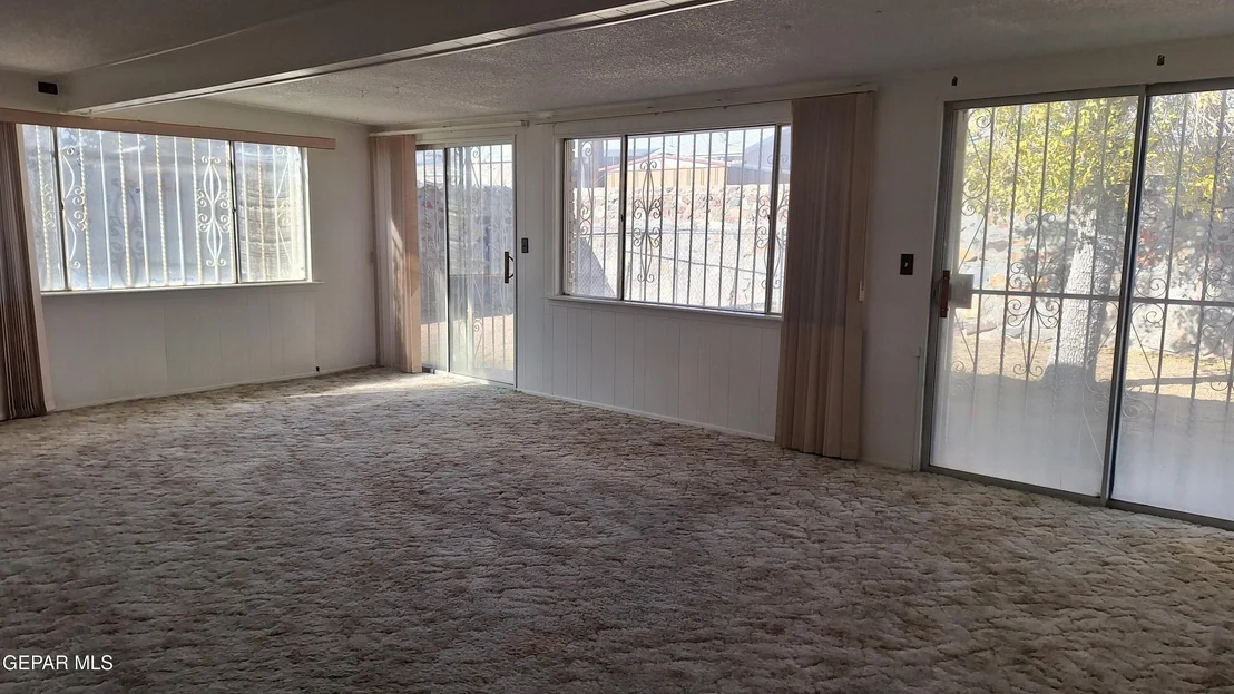 Photo of 10175 GALAHAD Way