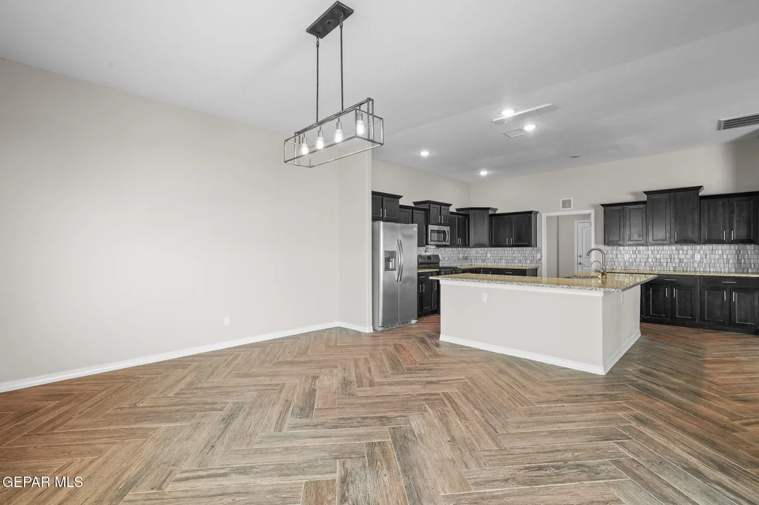 Photo of 7829 ENCHANTED RIDGE Drive