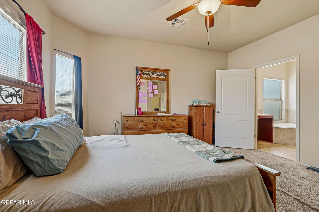 Photo of 11052 RAY MENA Lane