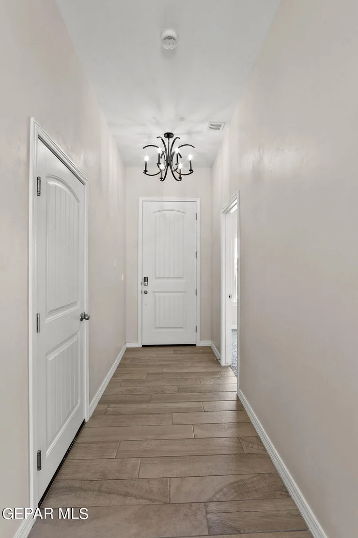 Photo of 13086 Grantham Lane