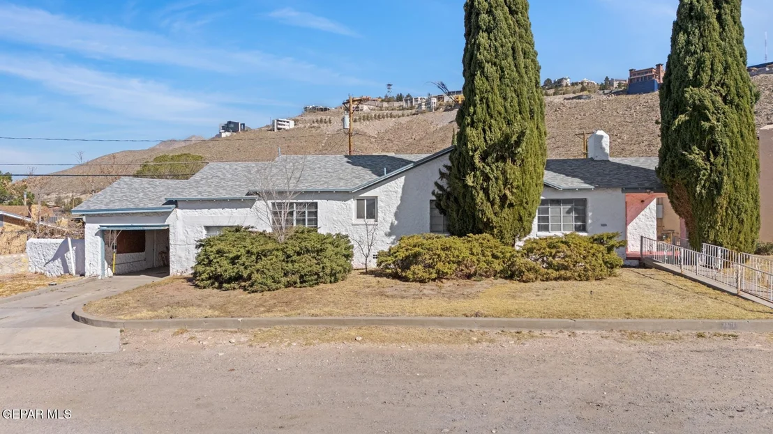 Photo of 1101 MESITA Drive