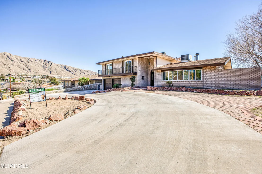 Photo of 6253 WESTWIND Drive