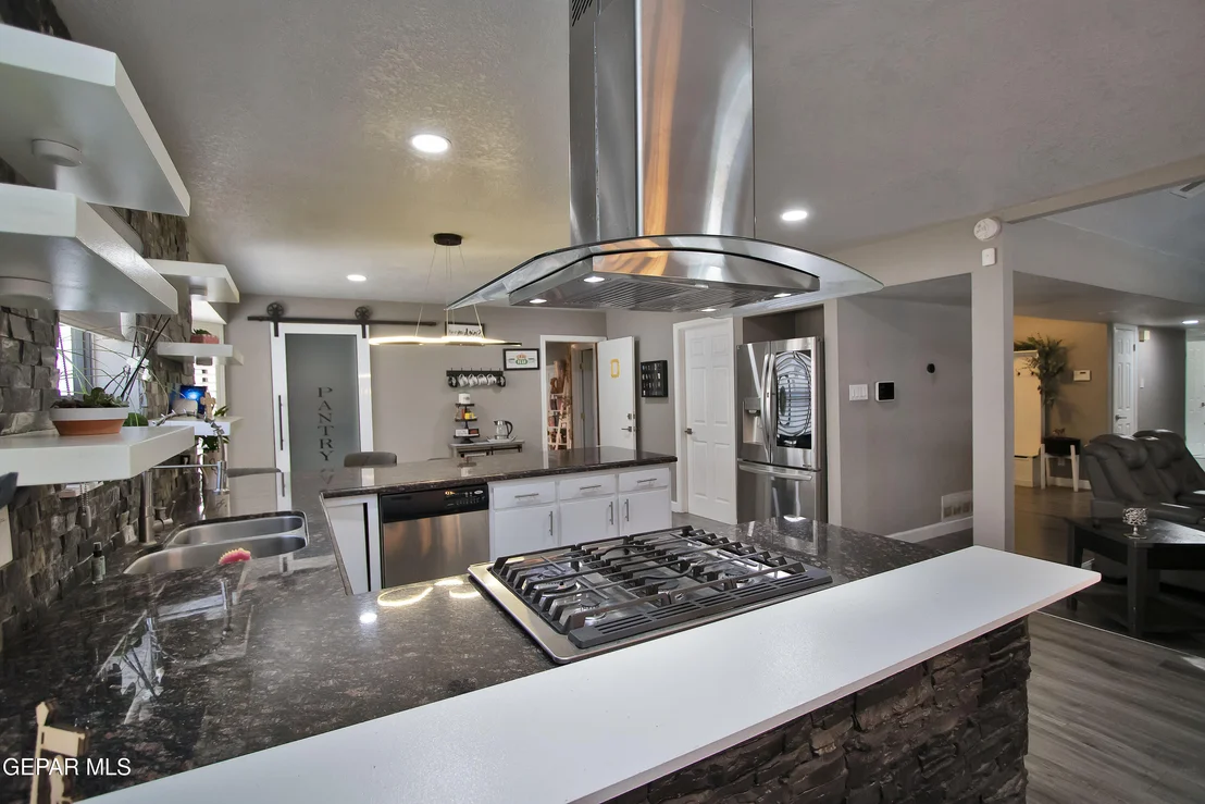 Photo of 6777 Villa Hermosa Drive