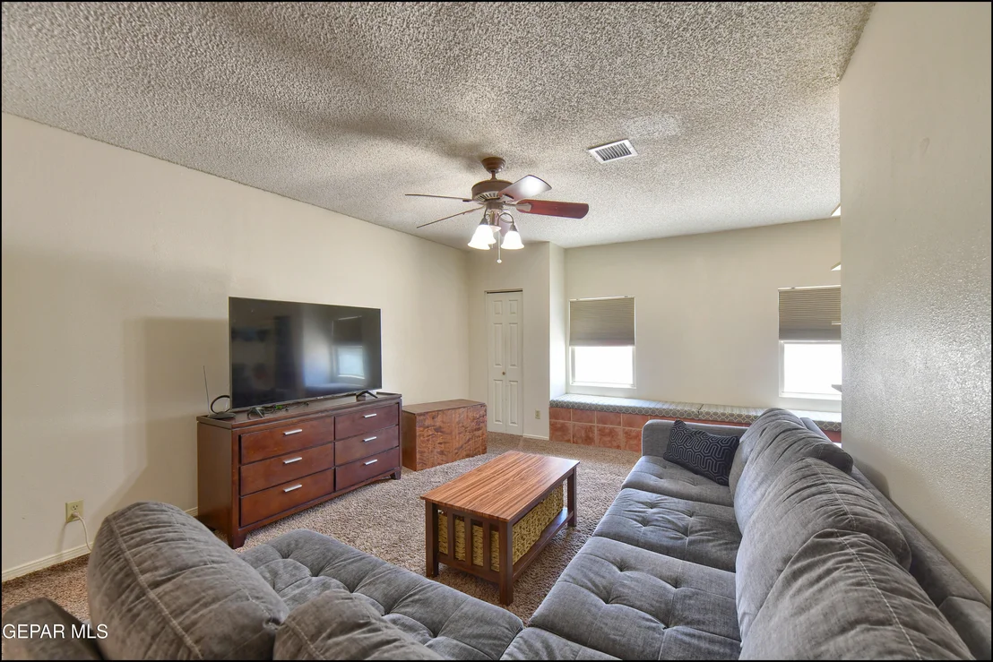 Photo of 6827 AMPOSTA Drive