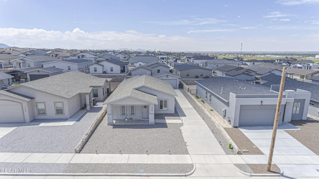 Photo of 546 Spanish Oak Drive