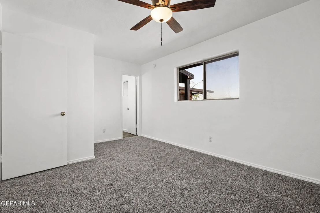 Photo of 468 BORRETT Street