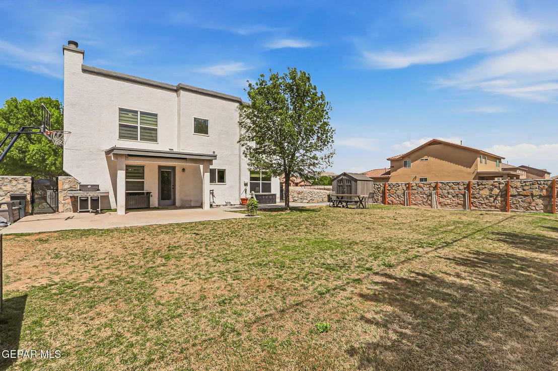 Photo of 600 Valley Plum Avenue