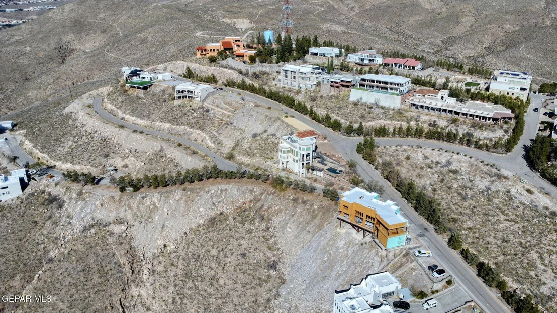 Photo of 11 APACHE CREST Drive