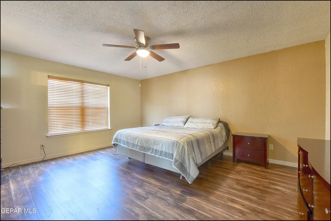 Photo of 7653 DIANJOU Drive