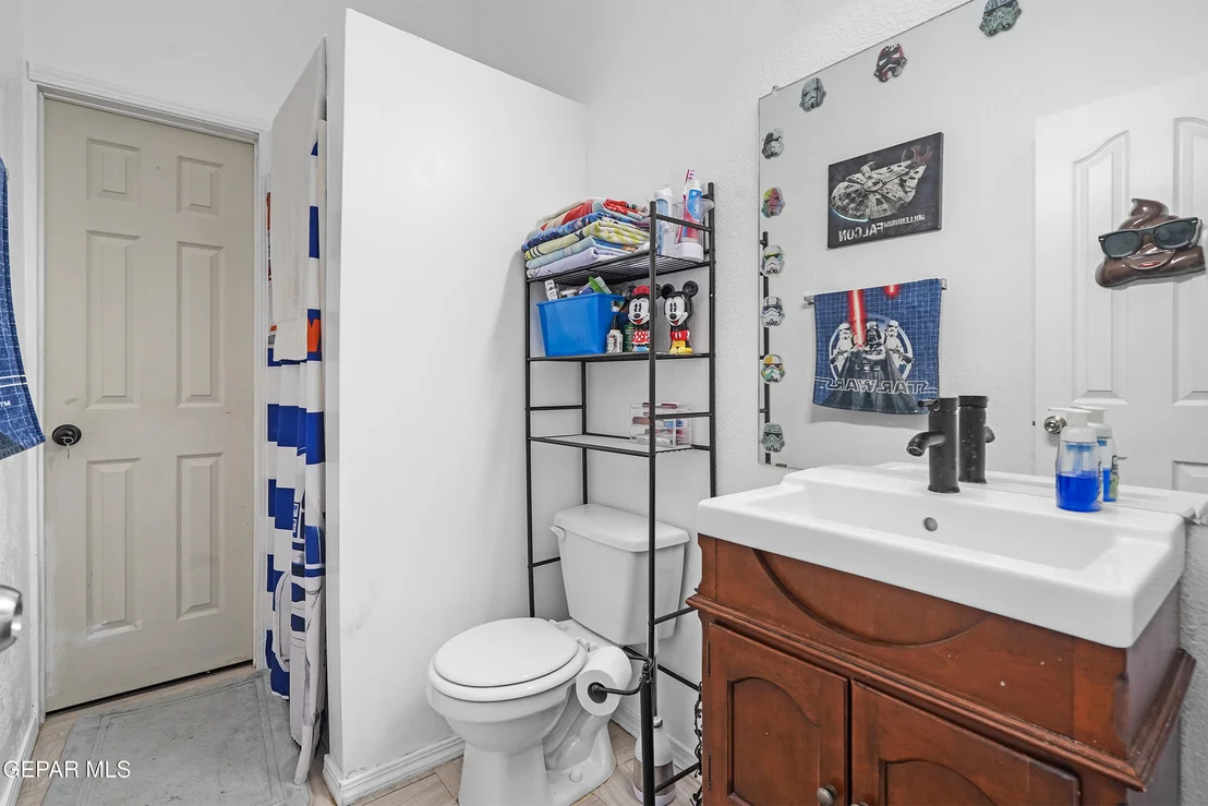 Photo of 492 COLDRIDGE VALLEY Place Place