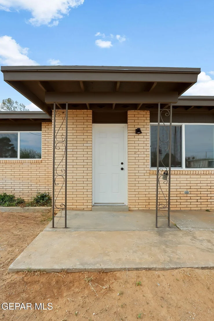 Photo of 10447 Hodges Circle