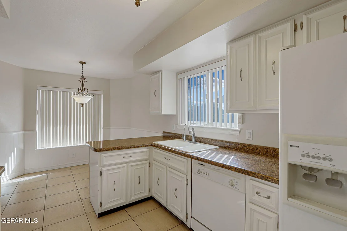 Photo of 124 Serrania Drive