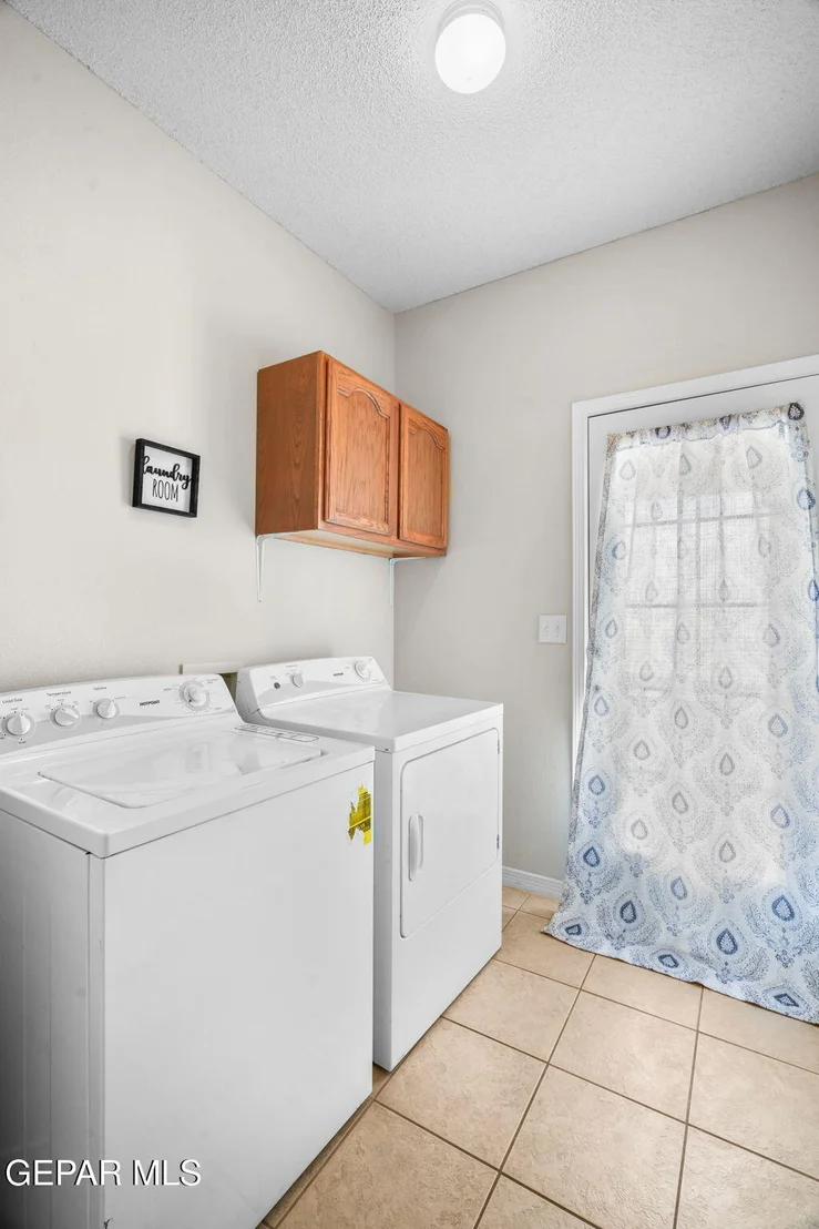 Photo of Unit 0 at 14409 Island Point Drive