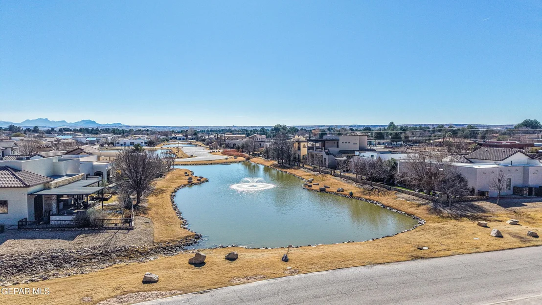 Photo of 5620 RIVER RUN Street