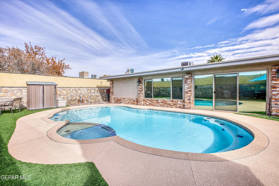 Photo of 2029 MERMAID Drive