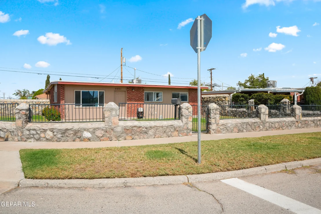 Photo of 5001 BLUE RIDGE Drive