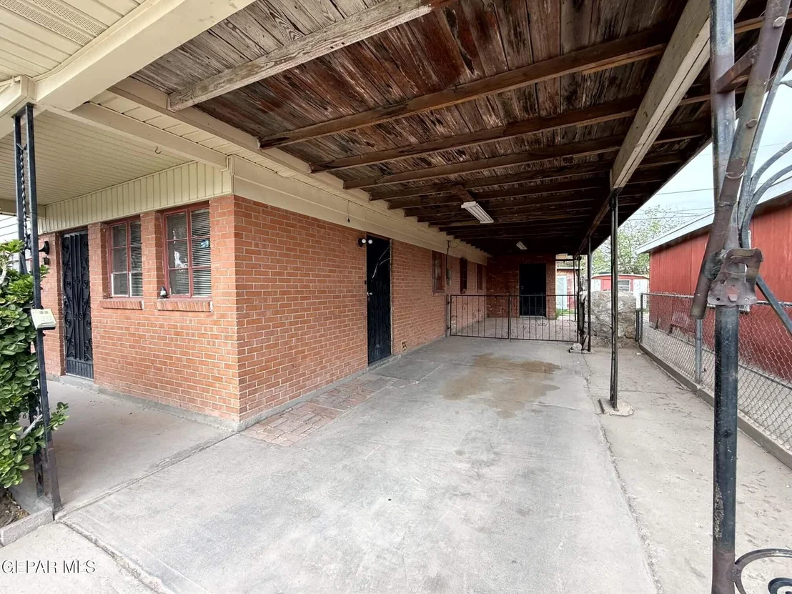 Photo of 228 MANGO Road