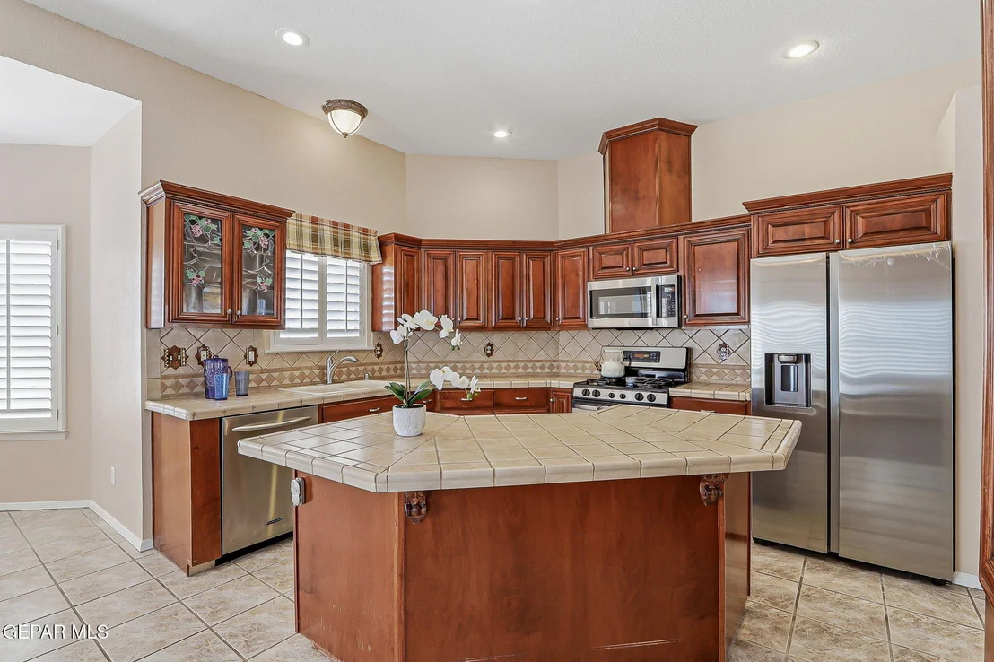 Photo of 1385 RAINBOW RIDGE Drive