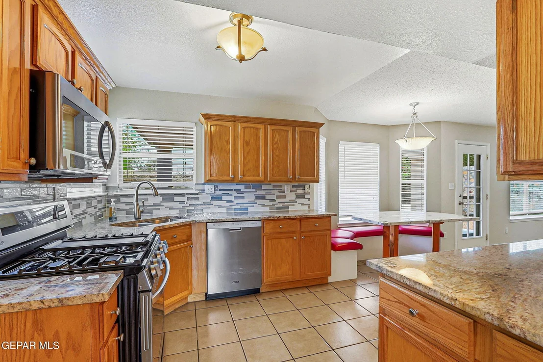 Photo of 6313 FRANKLIN RIDGE Drive