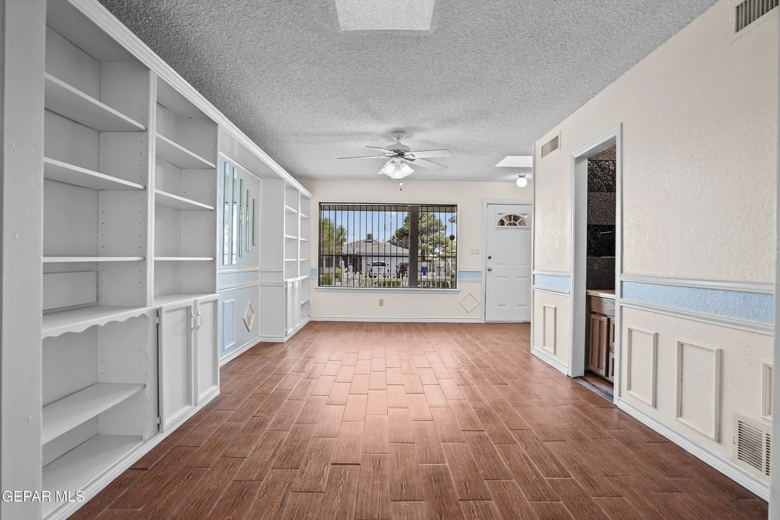 Photo of 4905 Round Rock Drive