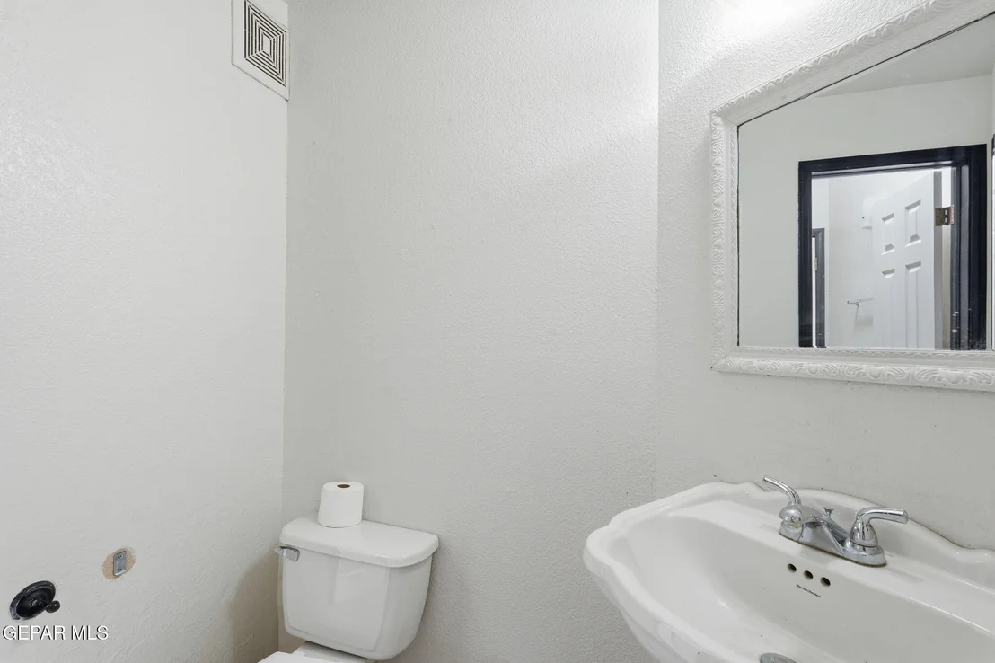 Photo of 10905 DIZZY DEAN Place