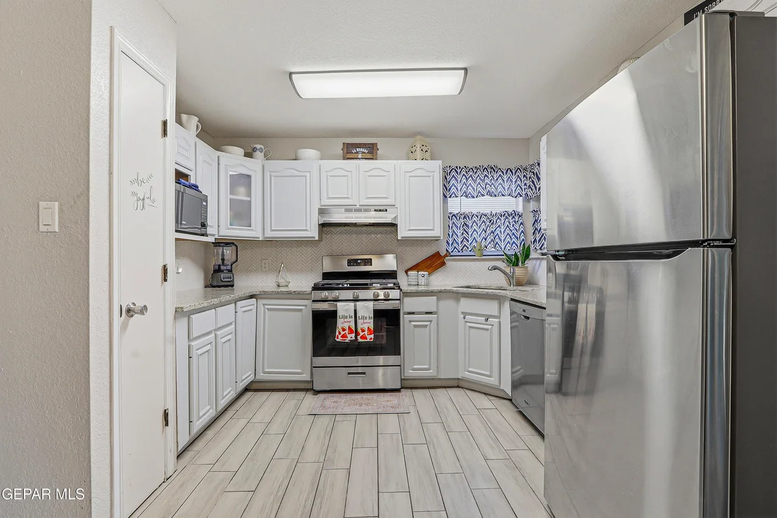 Photo of 1468 GENE TORRES Drive