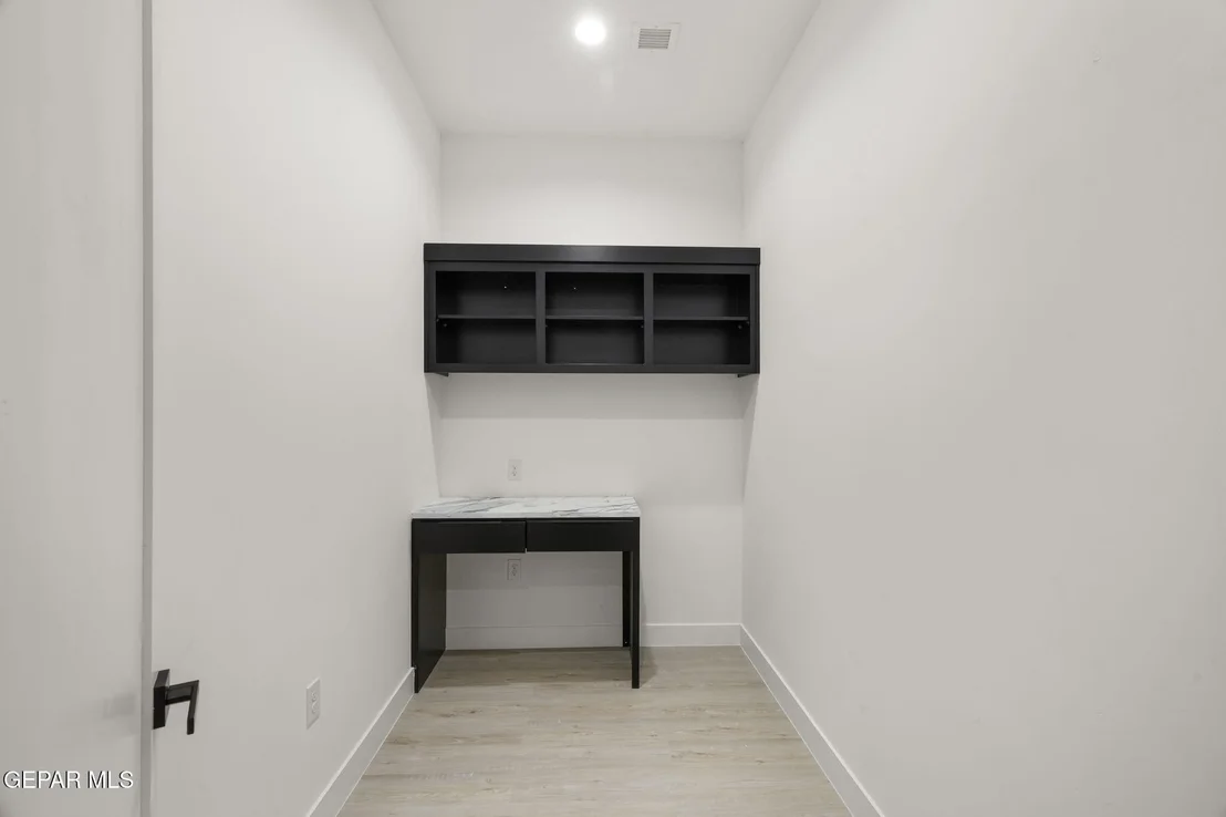 Photo of 5024 JARDINES Place