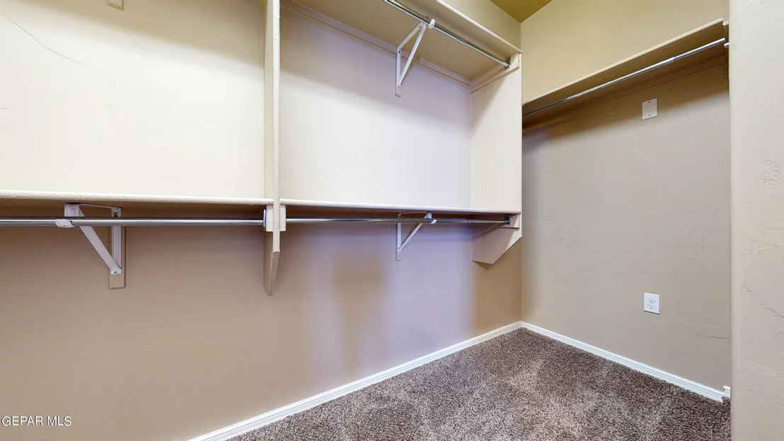 Photo of 270 SilverHill