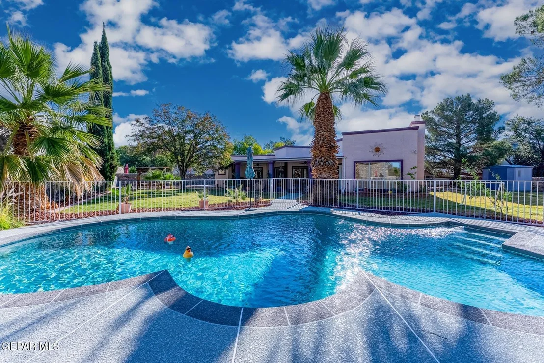 Photo of 1111 Sun Ridge Drive