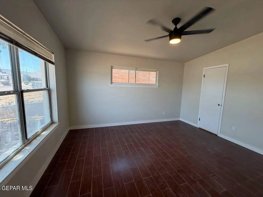 Photo of 4637 TUMBLEWEED Avenue