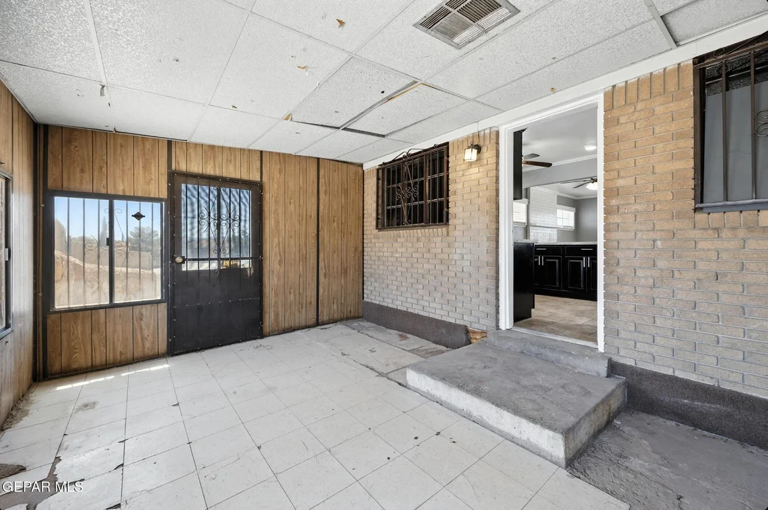 Photo of 8200 SANDLAND Drive