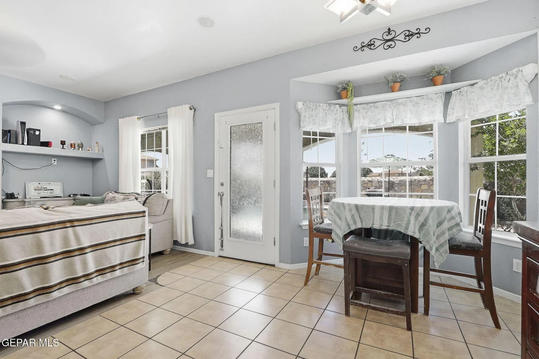Photo of 12720 SETTING SUN Drive