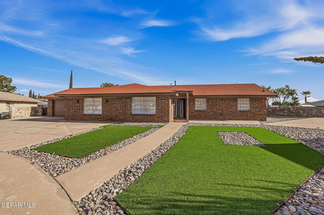 Photo of 1415 MONTE NEGRO Drive