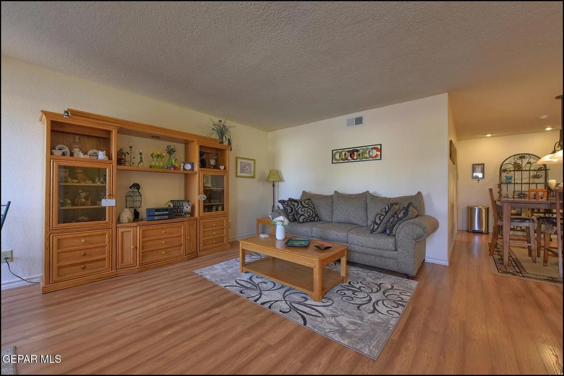Photo of Unit D at 730 ESPADA Drive
