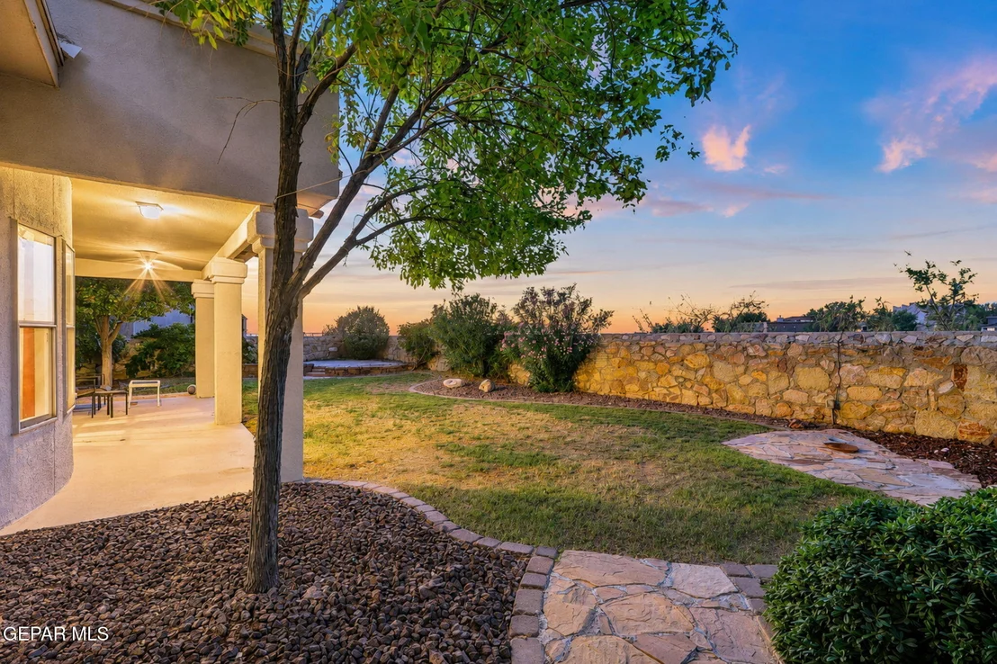 Photo of 6429 FRANKLIN RIDGE Drive