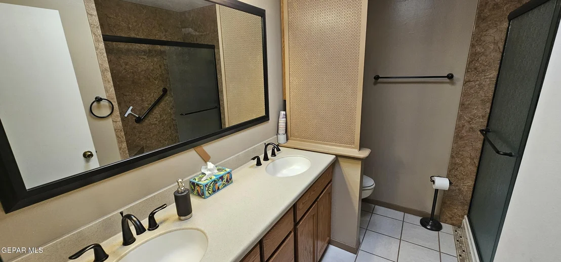 Photo of 2704 Gaston Drive