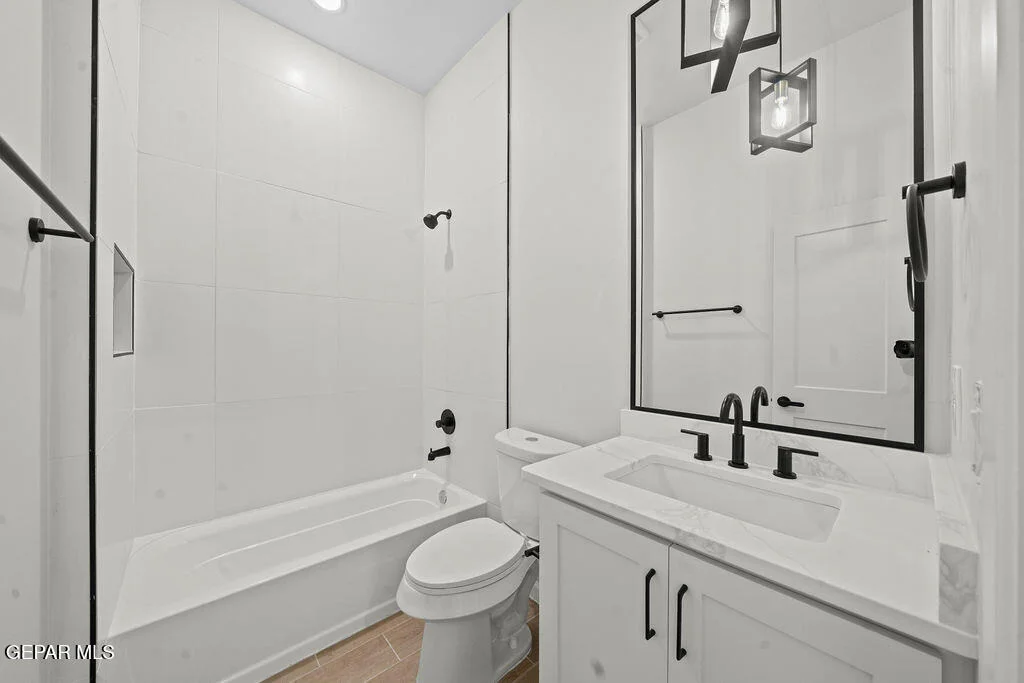 Photo of 1405 Dylan Place