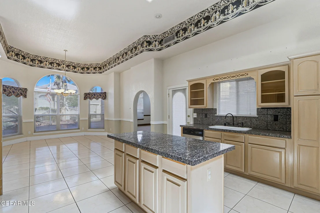 Photo of 6554 EAGLE RIDGE Drive
