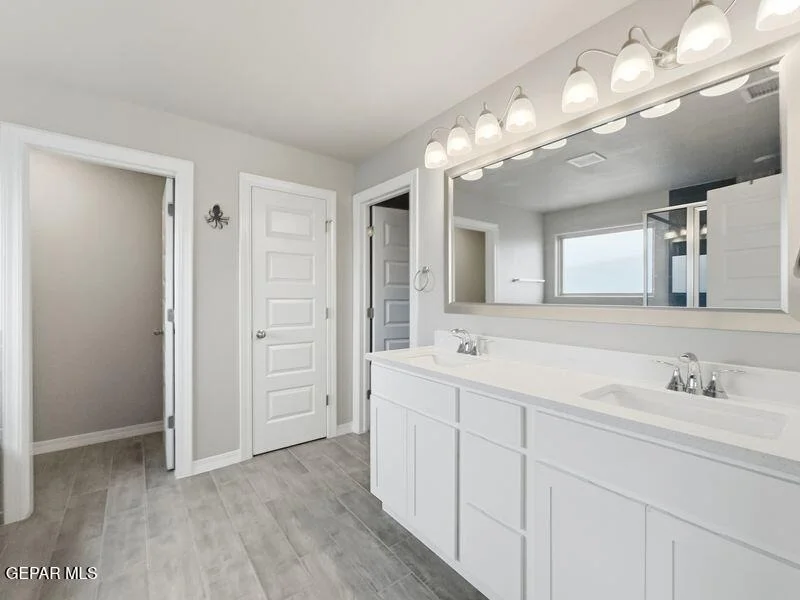 Photo of 2370 ENCHANTED BUTTE