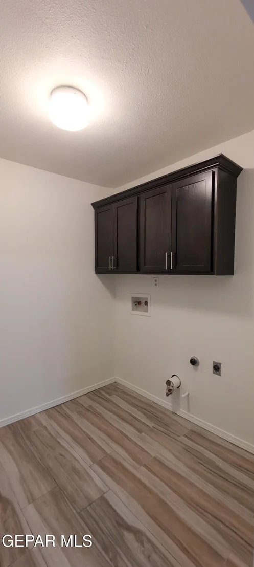 Photo of 14829 KINGSTON Road