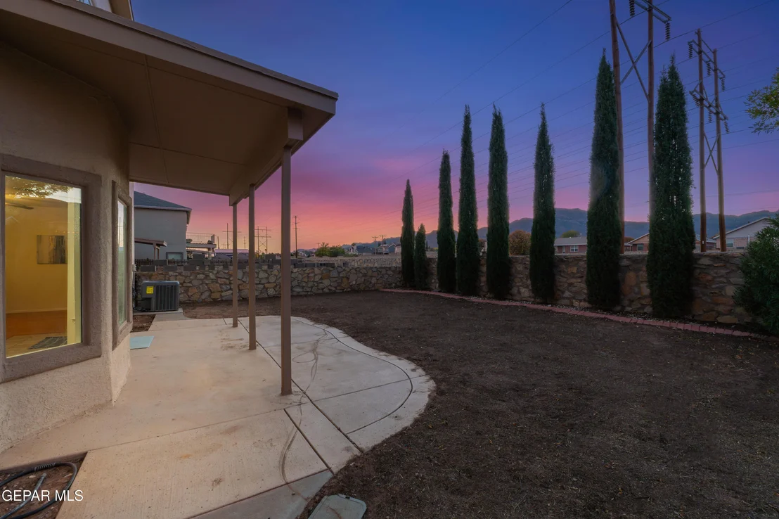 Photo of 11221 Northview Drive