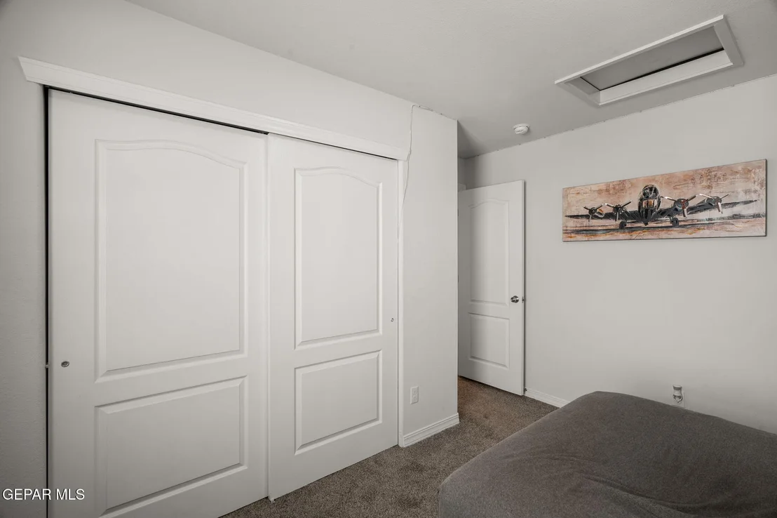 Photo of 5464 Stonehill Drive