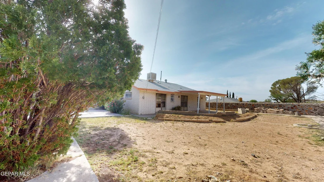 Photo of 6605 MORNINGSIDE Circle