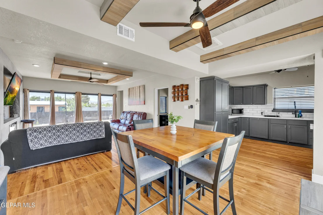 Photo of 809 GALLOWAY Drive