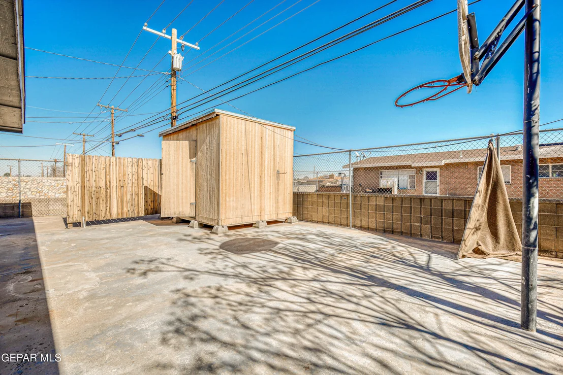 Photo of 424 Indian Place