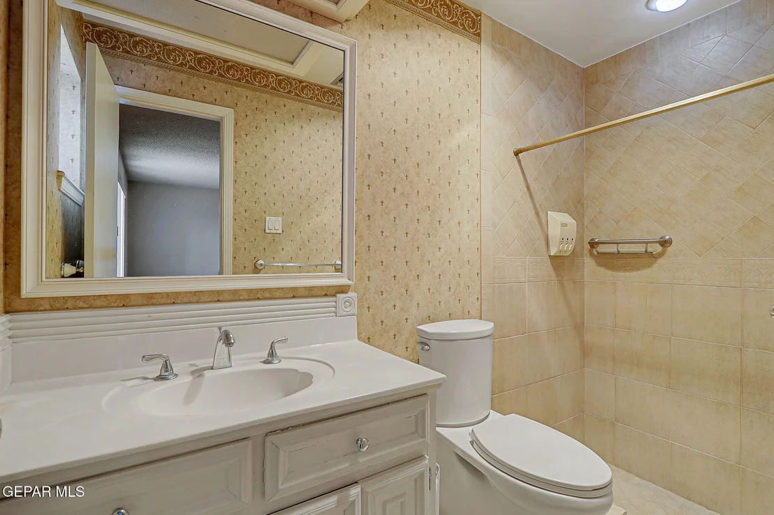 Photo of 124 Serrania Drive
