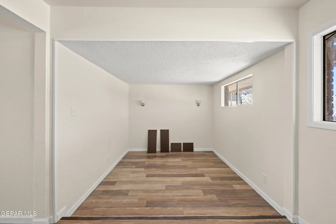 Photo of 9220 RALEIGH Drive