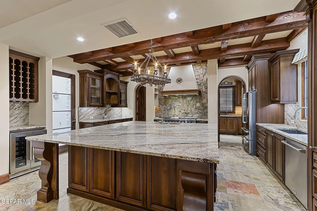 Photo of 4848 Villa Encanto