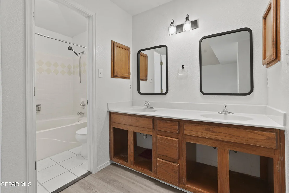 Photo of 4764 LOMA DE COBRE Drive